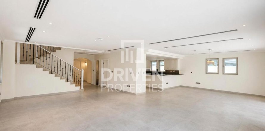 Villa sa Jumeirah Park, Dubai, UAE 4 silid-tulugan, 781.59 sq.m. № 765625
