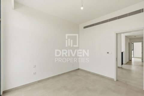 Kaupunkipientalo Mudon, Dubai, Arabiemiraatit 4 makuuhuonetta, 259.48 m2 № 768469 - kuva 9