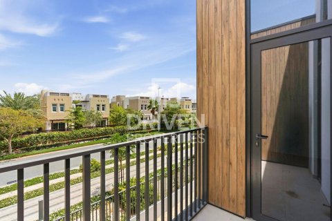 Kaupunkipientalo Mudon, Dubai, Arabiemiraatit 4 makuuhuonetta, 259.48 m2 № 768469 - kuva 27