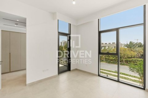 Kaupunkipientalo Mudon, Dubai, Arabiemiraatit 4 makuuhuonetta, 259.48 m2 № 768469 - kuva 12