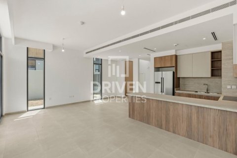 Kaupunkipientalo Mudon, Dubai, Arabiemiraatit 4 makuuhuonetta, 259.48 m2 № 768469 - kuva 6