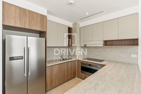 Kaupunkipientalo Mudon, Dubai, Arabiemiraatit 4 makuuhuonetta, 259.48 m2 № 768469 - kuva 19