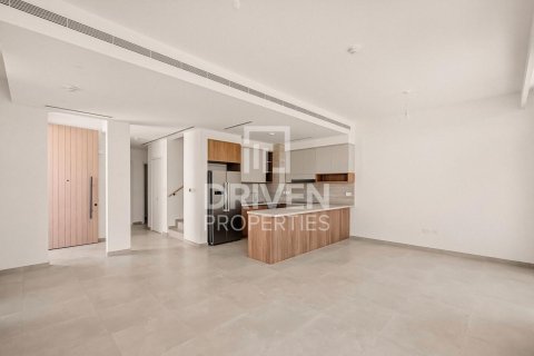 Townhouse in Mudon, Dubai, UAE 4 bedrooms, 310.02 sq.m. № 768468