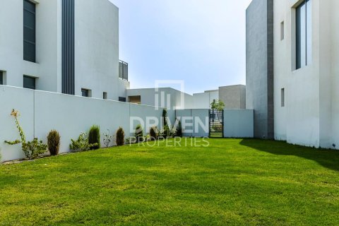 Villa zur Miete in Dubai South (Dubai World Central), Dubai, VAE 4 Schlafzimmer, 274.71 m2 Nr. 757364 - Foto 19