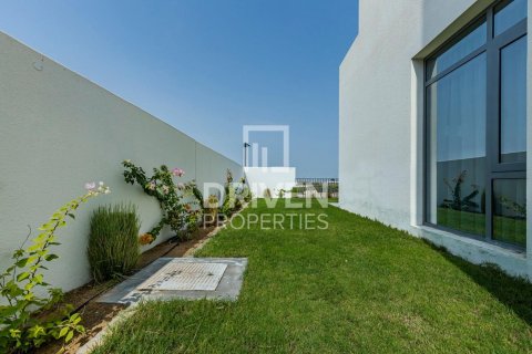 Villa zur Miete in Dubai South (Dubai World Central), Dubai, VAE 4 Schlafzimmer, 274.71 m2 Nr. 757364 - Foto 18