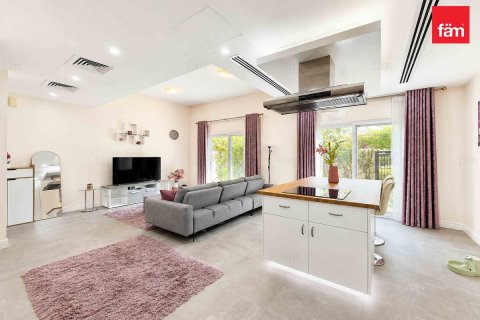 Rumah bandar di Dubai, UAE 3 bilik tidur, 160.6 meter persegi № 740539 - foto 19