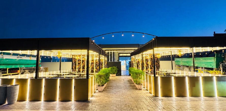 Sklad v Al Quoz, Dubai, SAE 456.6 m2 č. 763845