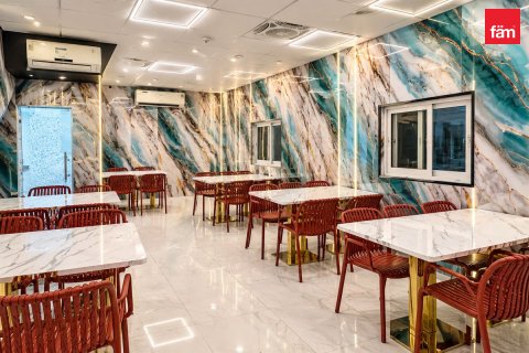 Sklad v Al Quoz, Dubai, SAE 456.6 m2 č. 763845 - Fotografia 7