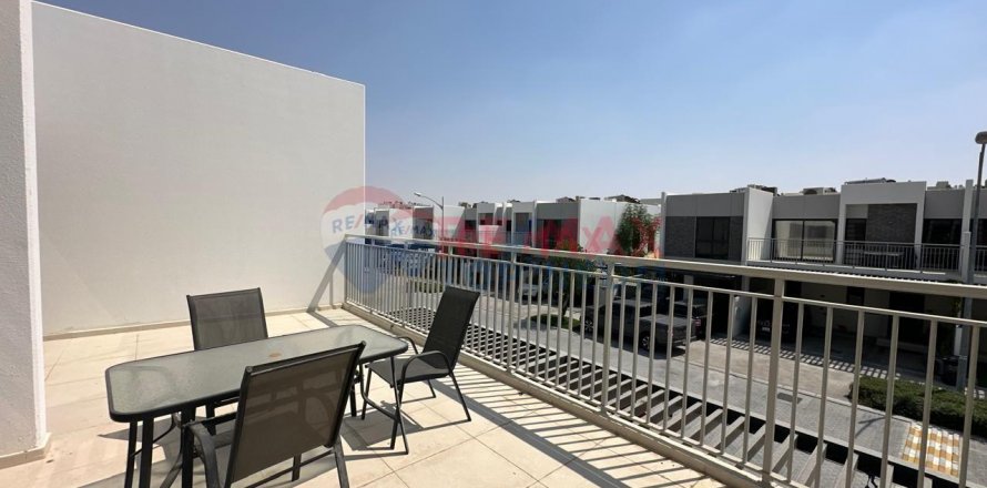Willa w Dubai, ZEA 3 sypialnie, 174.8 mkw. nr 566537