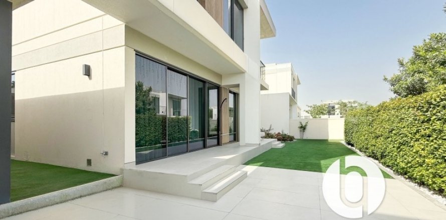 Vila u Tilal Al Ghaf, Dubai, UAE 381 m2, 4 spavaćih soba Br. 730105
