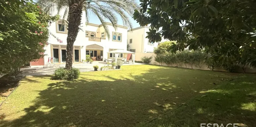 Jumeirah Park, Dubai, संयुक्त अरब अमीरात में विला, 3 बेडरूम, 285 वर्ग मीटर, संख्या 737814