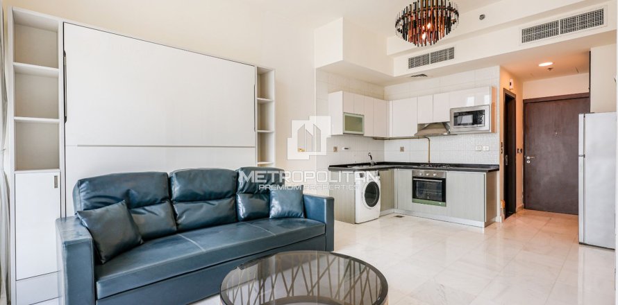 Appartamento a Business Bay, Dubai, EAU 38 mq. № 730186