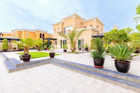 Vila di Arabian Ranches, Dubai, UAE 4 bilik tidur, 321 meter persegi № 627209 - foto 15