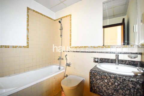 Apartemen di Jumeirah Beach Residence, Dubai, UEA 2 kamar tidur, 119 m2 nomor 627211 - foto 9