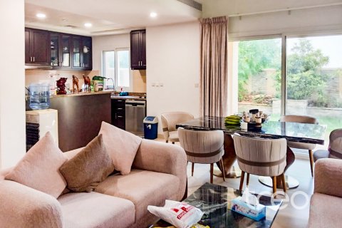 Řadový dům v Serena, Dubai, SAE 3 ložnice, 254.83 m² Č.: 733718 - fotografie 3