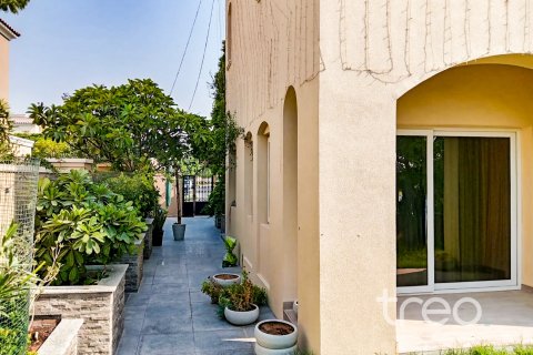 Řadový dům v Serena, Dubai, SAE 3 ložnice, 254.83 m² Č.: 733718 - fotografie 18