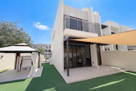 Townhouse di Dubai, UEA 3 kamar tidur, 152 m2 nomor 760953 - foto 21