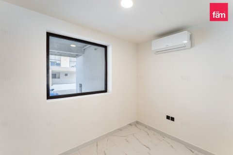 Radový dom v Dubai, SAE 4 spálne, 187.2 m2 č. 769137 - Fotografia 9