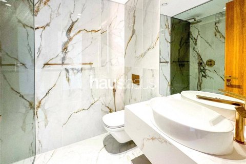 Casa urbana para arrendamento em Jumeirah Golf Estates, Dubai, EAU 3 quartos, 208 m2 № 626911 - foto 6