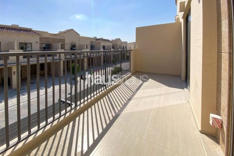 טאונהאוס להשכרה ב Jumeirah Golf Estates, Dubai, איחוד האמירויות  3 חדרי שינה, 204 מ"ר, מספר 626910 - תמונה 12