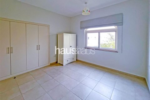 Vilă de închiriat în Dubai Sports City, Dubai, EAU 4 dormitoare, 665 mp. №626912 - poză 11