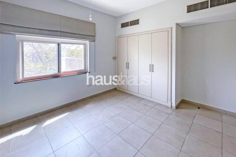Vilă de închiriat în Dubai Sports City, Dubai, EAU 4 dormitoare, 665 mp. №626912 - poză 10