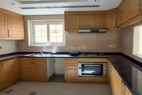 阿联酋 Dubai Jumeirah Park 待租 : 5 卧, 750 平方米 , 编号720674 - 照片 11
