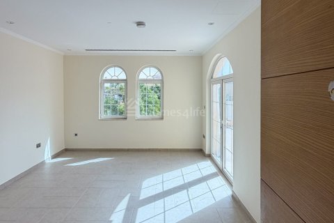 阿联酋 Dubai Jumeirah Park 待租 : 5 卧, 750 平方米 , 编号720674 - 照片 2