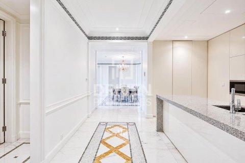 Müüa korter asukohaga Culture Village, Dubai, AÜE: 4 magamistoaga, 438.04 m² Nr 765021 - pilt 4
