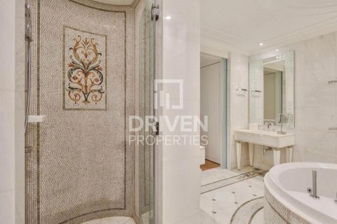 Müüa korter asukohaga Culture Village, Dubai, AÜE: 4 magamistoaga, 438.04 m² Nr 765021 - pilt 11