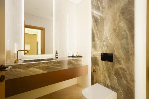 Lägenhet till försäljning i DIFC, Dubai, UAE 3 sovrum, 229.82 kvm Nr. 768749 - fotografi 23