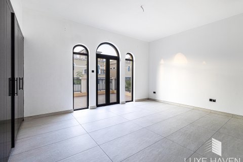Vila v Jumeirah Park, Dubai, SAE 4 ložnice, 454.57 m² Č.: 416934 - fotografie 13
