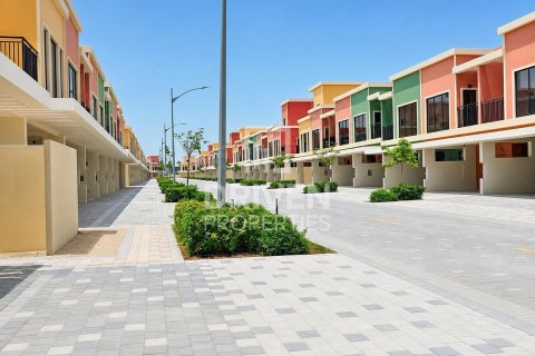 阿联酋 Dubai Damac Lagoons 待售 : 5 卧, 219.62 平方米 , 编号762316 - 照片 1