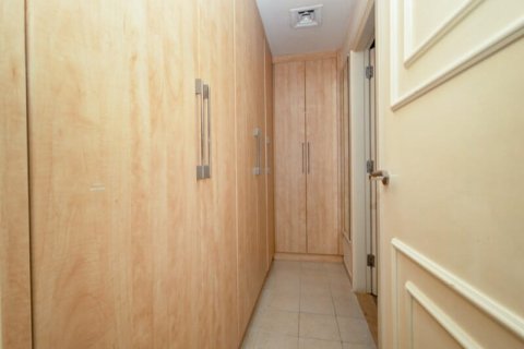 Townhouse de vânzare în Falcon City of Wonders, Dubai, EAU 2 dormitoare, 270 mp.  №717762 - poză 9