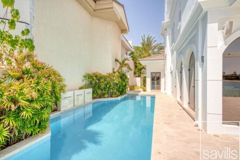 Vilë në Palm Jumeirah, Dubai, Emiratet e Bashkuara Arabe 5 dhoma gjumi, 622.64 m2. № 753527 - Foto 9