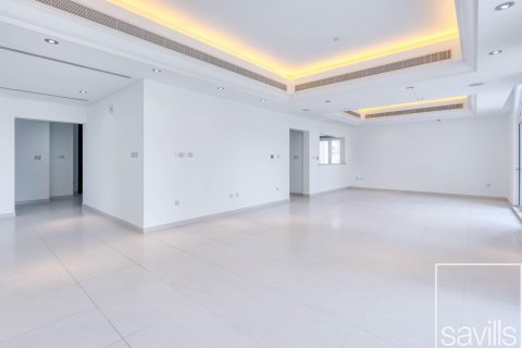 Üürile anda villa asukohaga Dubai Sports City, Dubai, AÜE: 4 magamistoaga, 1103.87 m² Nr 753530 - pilt 5