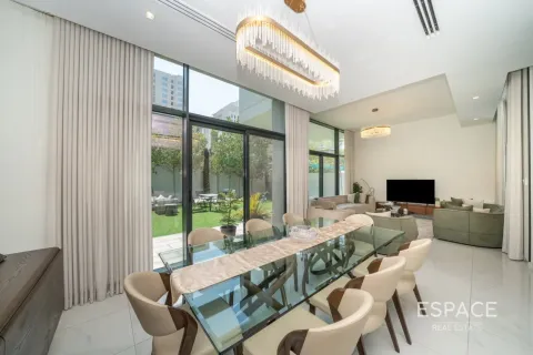 Villa itt: Al Furjan, Dubai, EAE, 4 hálószoba, 331 m², azonosító: 738221 - fénykép 6
