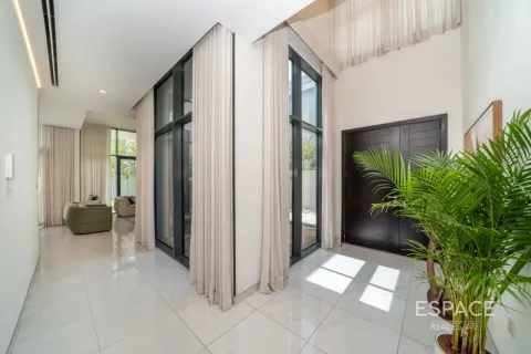 Villa itt: Al Furjan, Dubai, EAE, 4 hálószoba, 331 m², azonosító: 738221 - fénykép 10