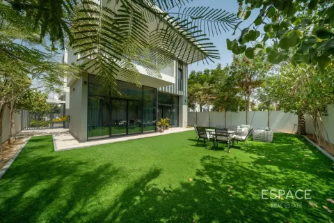 Villa itt: Al Furjan, Dubai, EAE, 4 hálószoba, 331 m², azonosító: 738221 - fénykép 19