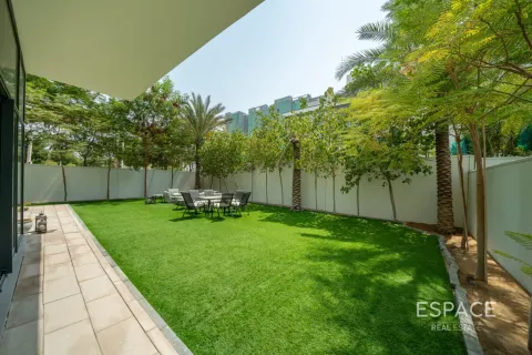 Villa itt: Al Furjan, Dubai, EAE, 4 hálószoba, 331 m², azonosító: 738221 - fénykép 18