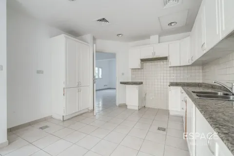 Huvila The Lakes, Dubai, Arabiemiraatit 3 makuuhuonetta, 315 m2 № 738222 - kuva 5
