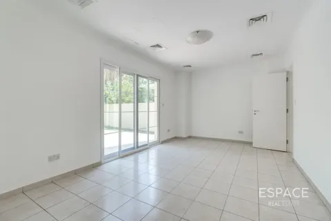 Huvila The Lakes, Dubai, Arabiemiraatit 3 makuuhuonetta, 315 m2 № 738222 - kuva 4