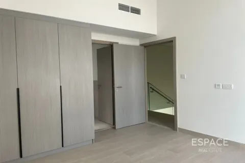 Adosado en alquiler en Al Furjan, Dubai, EAU 4 dormitorios, 279 m2 № 738219 - foto 10
