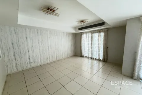 Βίλα σε The Springs, Dubai, ΗΑΕ 3 υπνοδωμάτια, 283 τ.μ. Αρ. 738223 - φωτογραφία 3