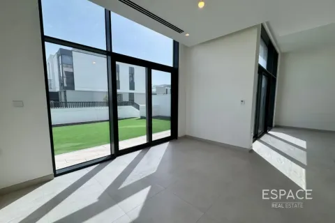 Kamienica do wynajęcia w Al Furjan, Dubai, ZEA 4 sypialnie, 269 mkw., nr 738225 - zdjęcie 4