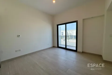 Kamienica do wynajęcia w Al Furjan, Dubai, ZEA 4 sypialnie, 269 mkw., nr 738225 - zdjęcie 14