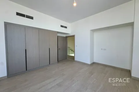 Kamienica do wynajęcia w Al Furjan, Dubai, ZEA 4 sypialnie, 269 mkw., nr 738225 - zdjęcie 8