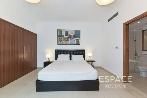Apartamento para arrendamento em Dubai Marina, Dubai, EAU 1 quarto, 96 m2 № 650284 - foto 11
