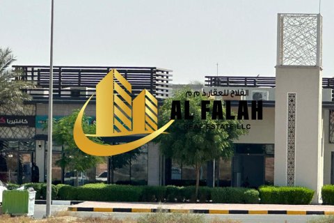 زمین در Tilal City، Sharjah ، امارات متحده عربی 425 متر مربع.  شماره 645431