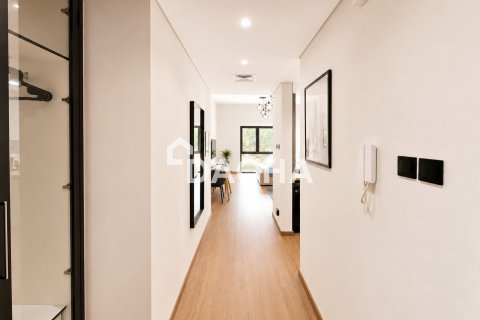 Apartament de vânzare în Discovery Gardens, Dubai, EAU 1 cameră, 45 mp.  №728226 - poză 11